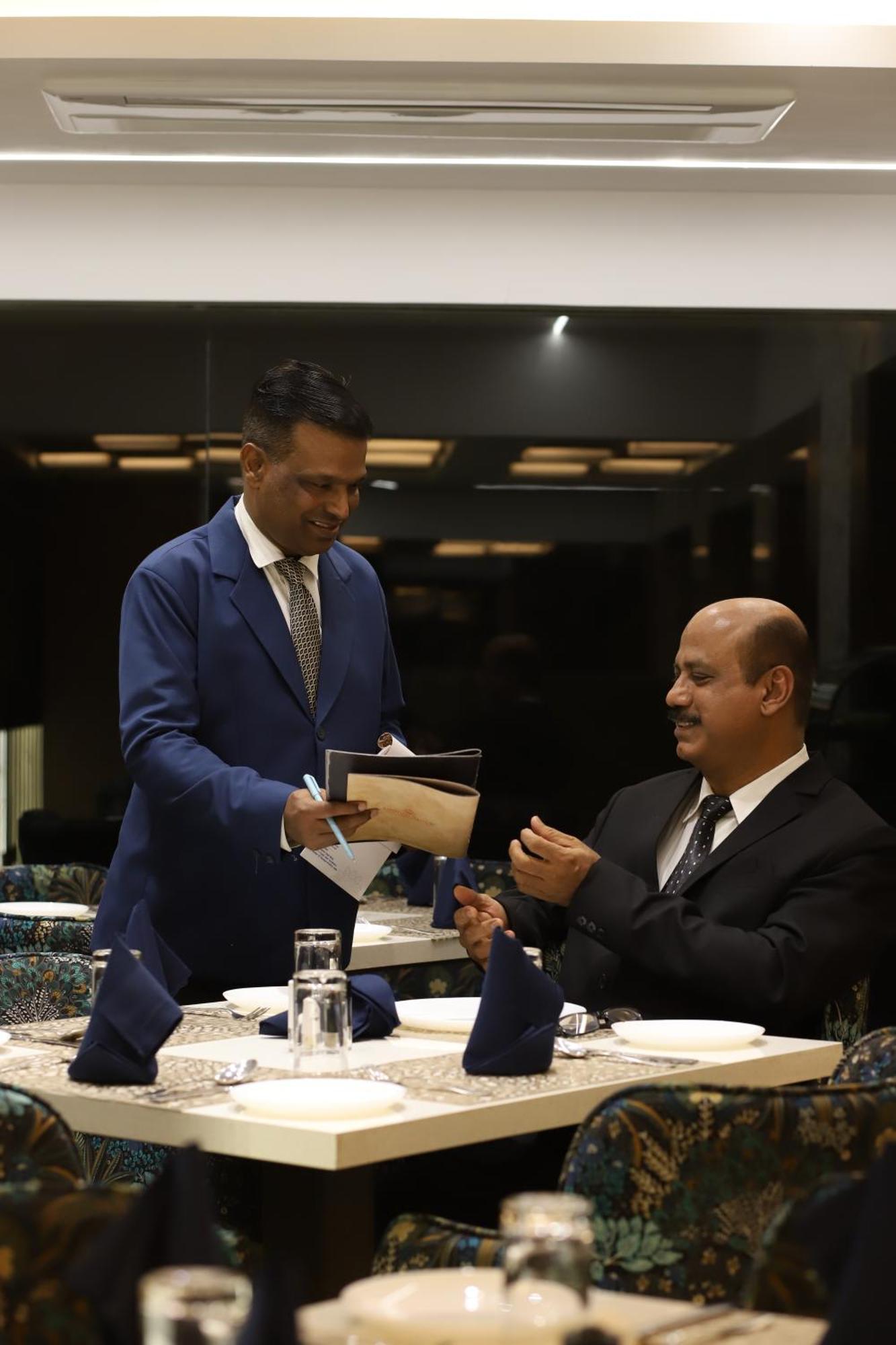 Hotel Auris & Banquets, Mumbai International Airport 외부 사진