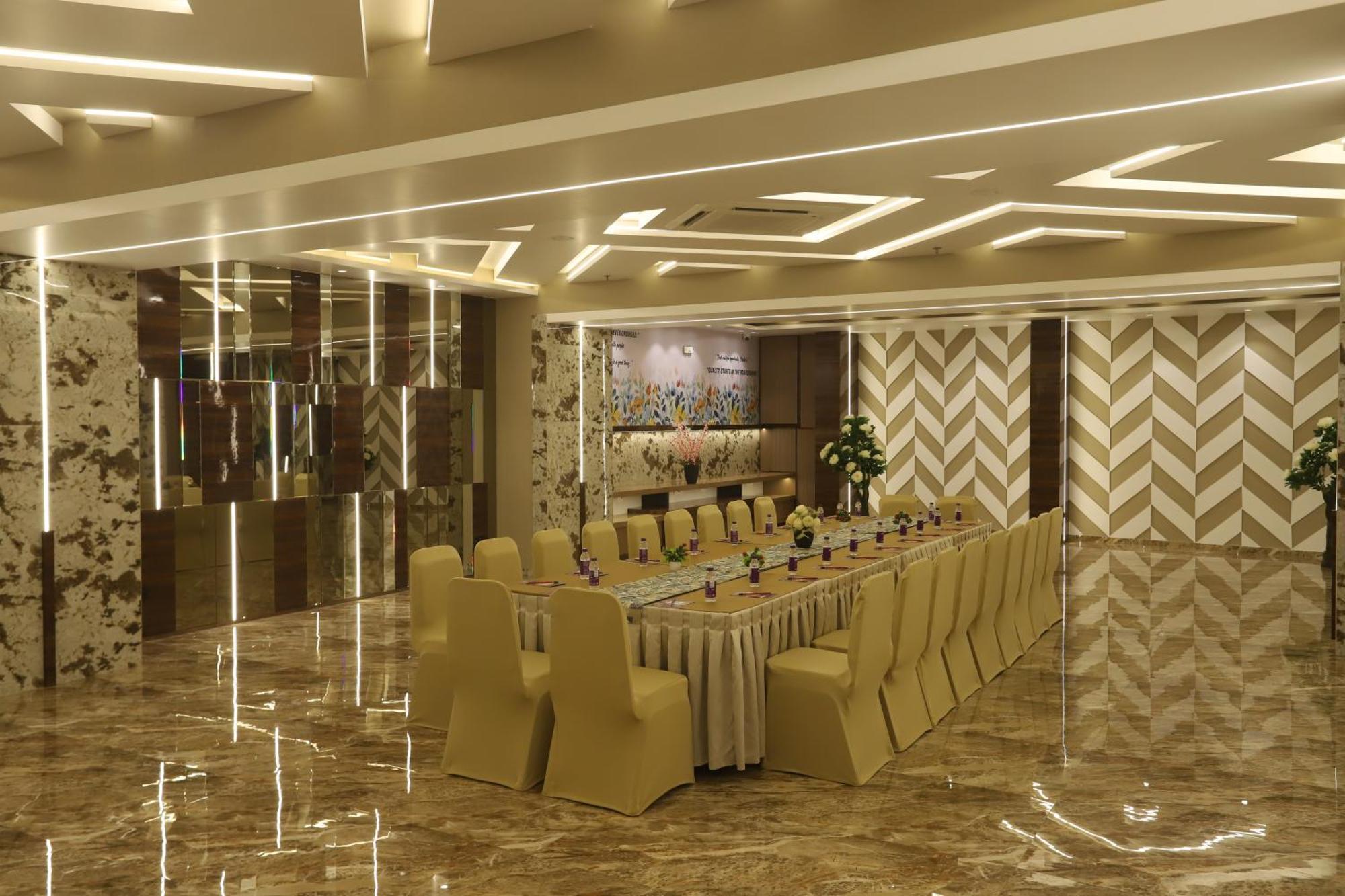 Hotel Auris & Banquets, Mumbai International Airport 외부 사진